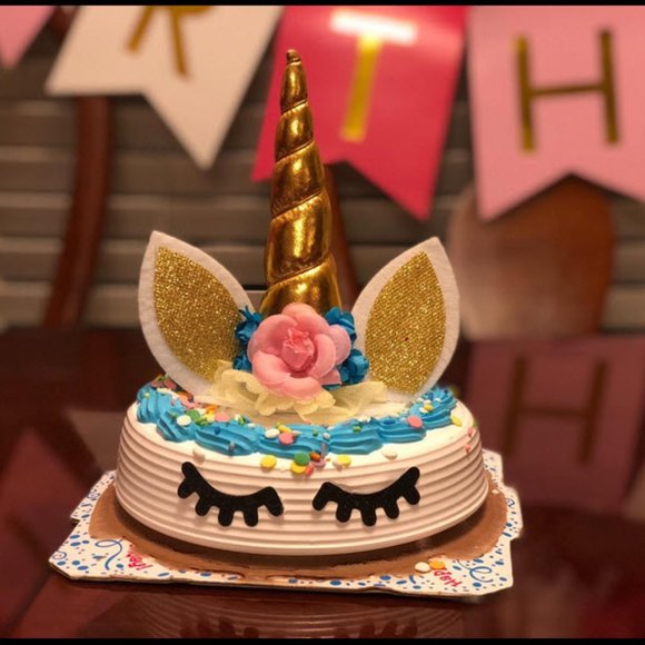 Adorable Unicorn cake topper set & banner - Picture 8 of 8